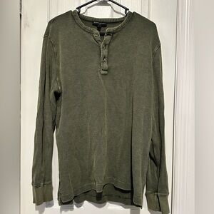 Banana Republic Olive Long Sleeve Henley